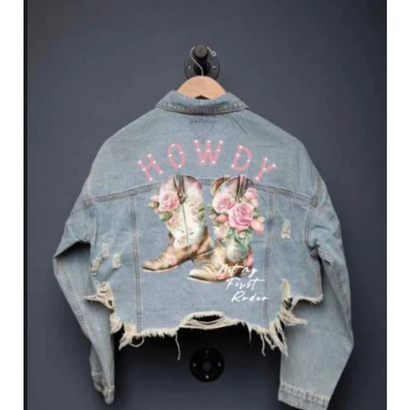Jackets & Blazers - NWT Blue Denim Howdy Boots Crop Jacket